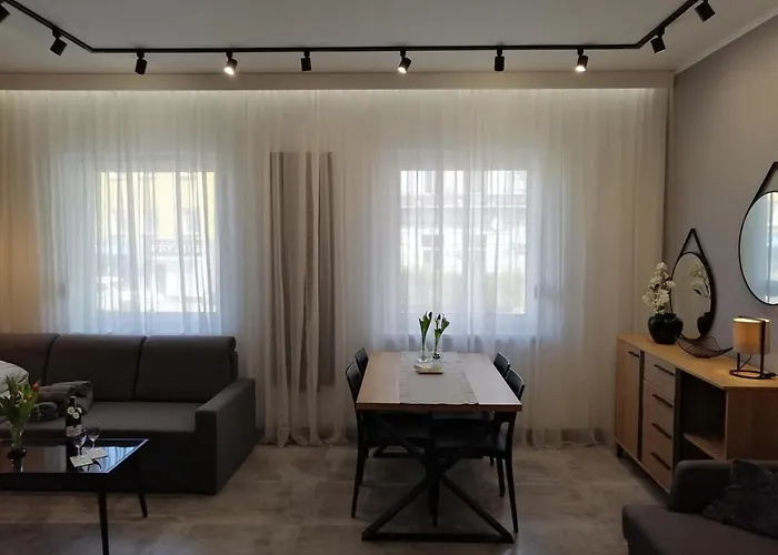 Noce W Jelonce - Nowoczesny Apartament Typu Studio W Centrum Jeleniej G - Z Garazem Dla 1-4 Osob